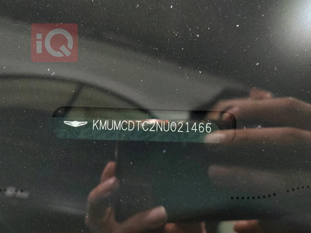 جنسس GV70